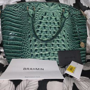 Medium Duxbury myrtle  brahmin